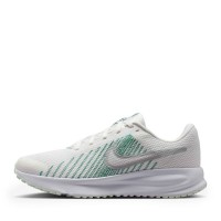 Дамски Маратонки NIKE Run Defy