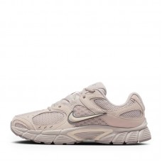 Дамски Маратонки NIKE V5 RNR Дамски Маратонки NIKE V5 RNR